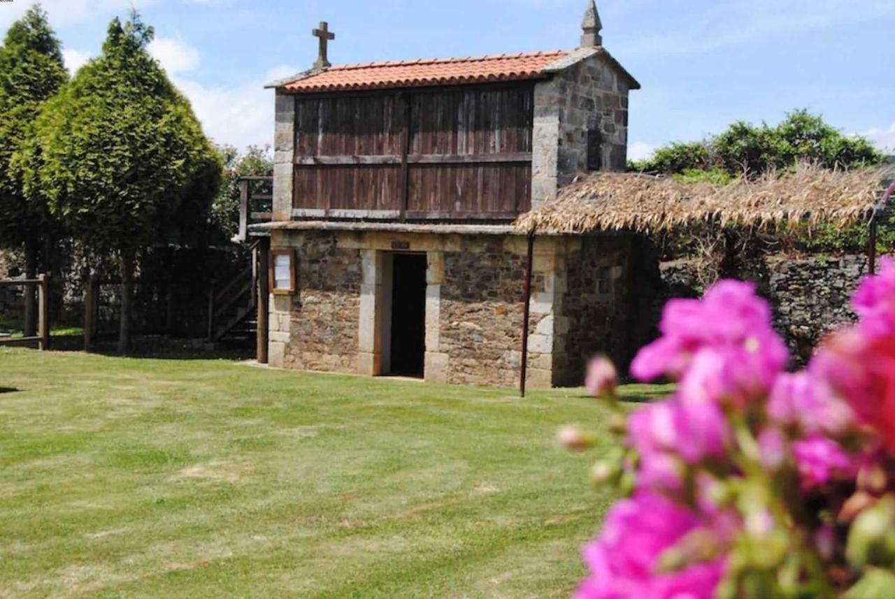 Pazo Do Souto Hotel Carballo Exterior photo