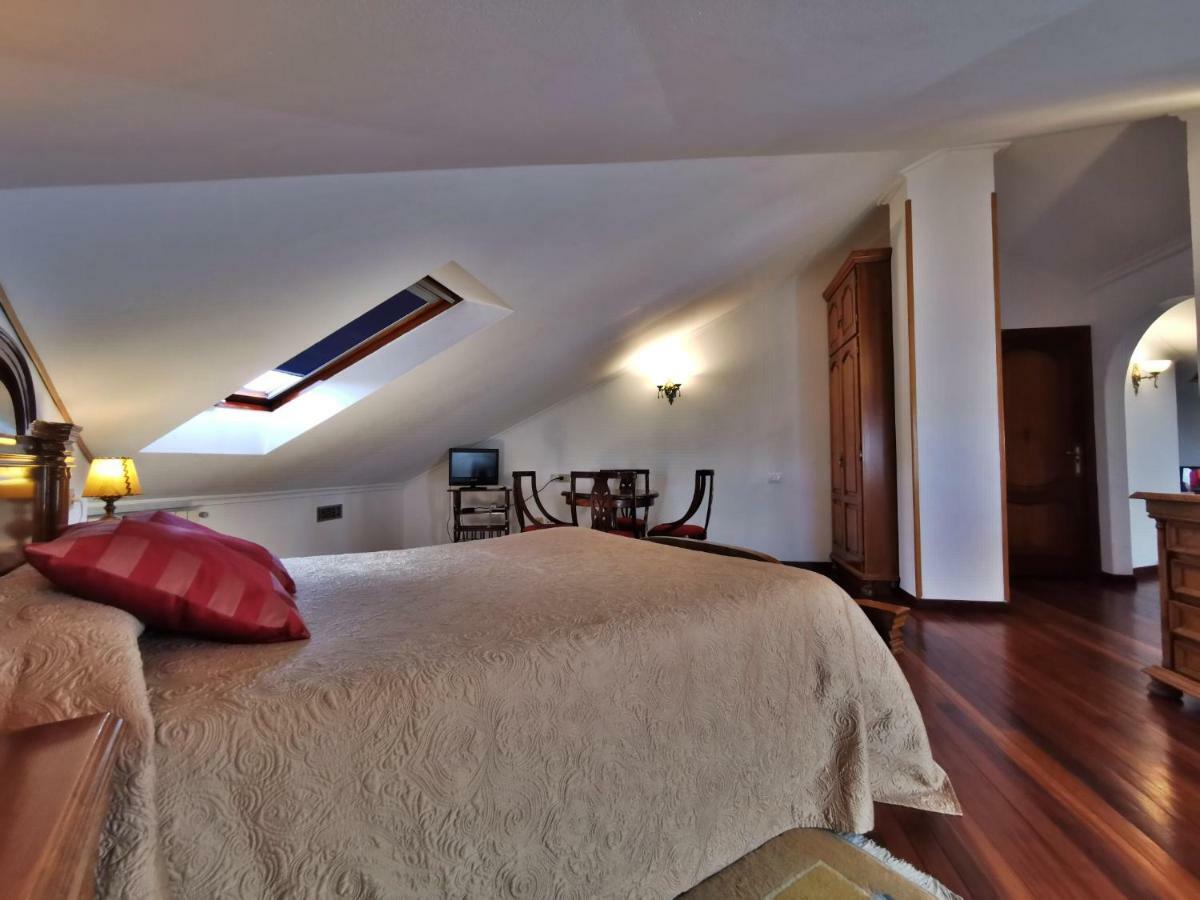 Pazo Do Souto Hotel Carballo Exterior photo