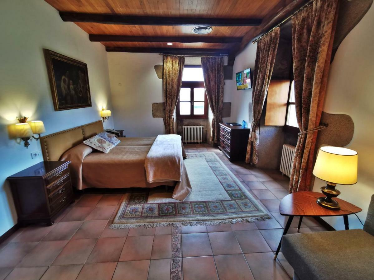 Pazo Do Souto Hotel Carballo Exterior photo
